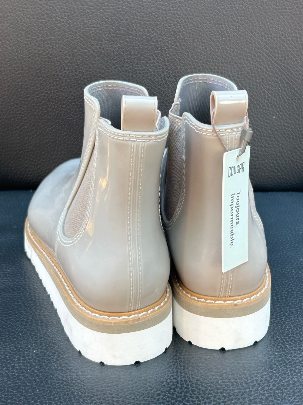 Cougar Rain Boots - Picture 4 of 4